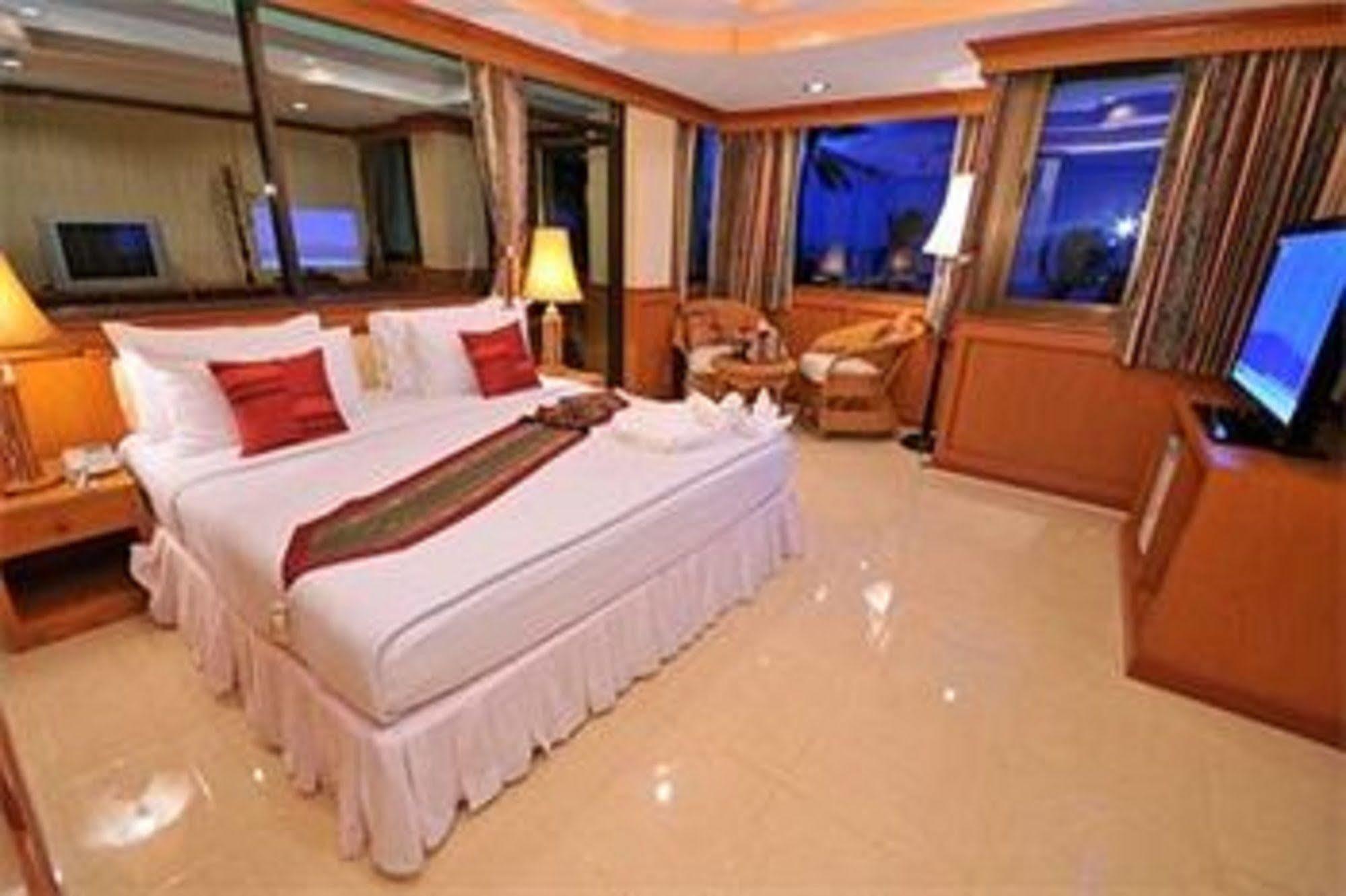 Grand Sea View Beach Resotel نوي ليبا المظهر الخارجي الصورة